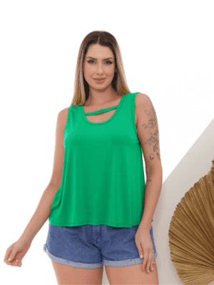 camiseta-com-detalhe