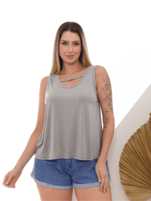 camiseta-com-detalhe